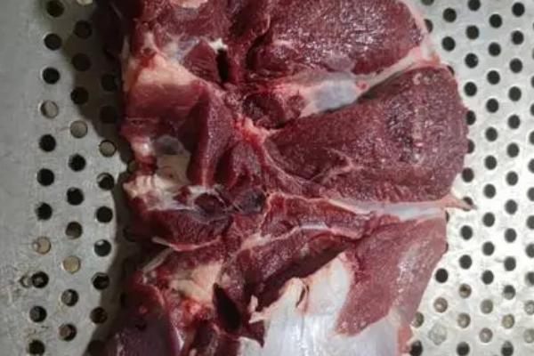 母猪肉如何鉴别，可通过观察猪皮、猪肉、骨头等来鉴别